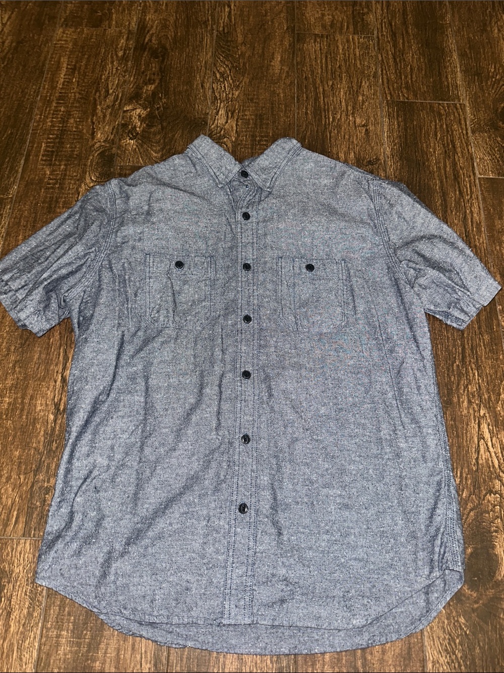 Old Navy Heather Blue Button Down Shirt Men’s Large Short Sleeve Casual Shirt